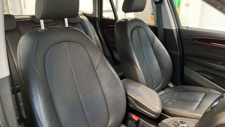 BMW X1 sDrive 20i MHT xLine 5dr Step Auto Petrol Estate